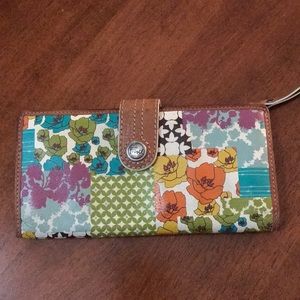 EUC! Fossil Floral Wallet